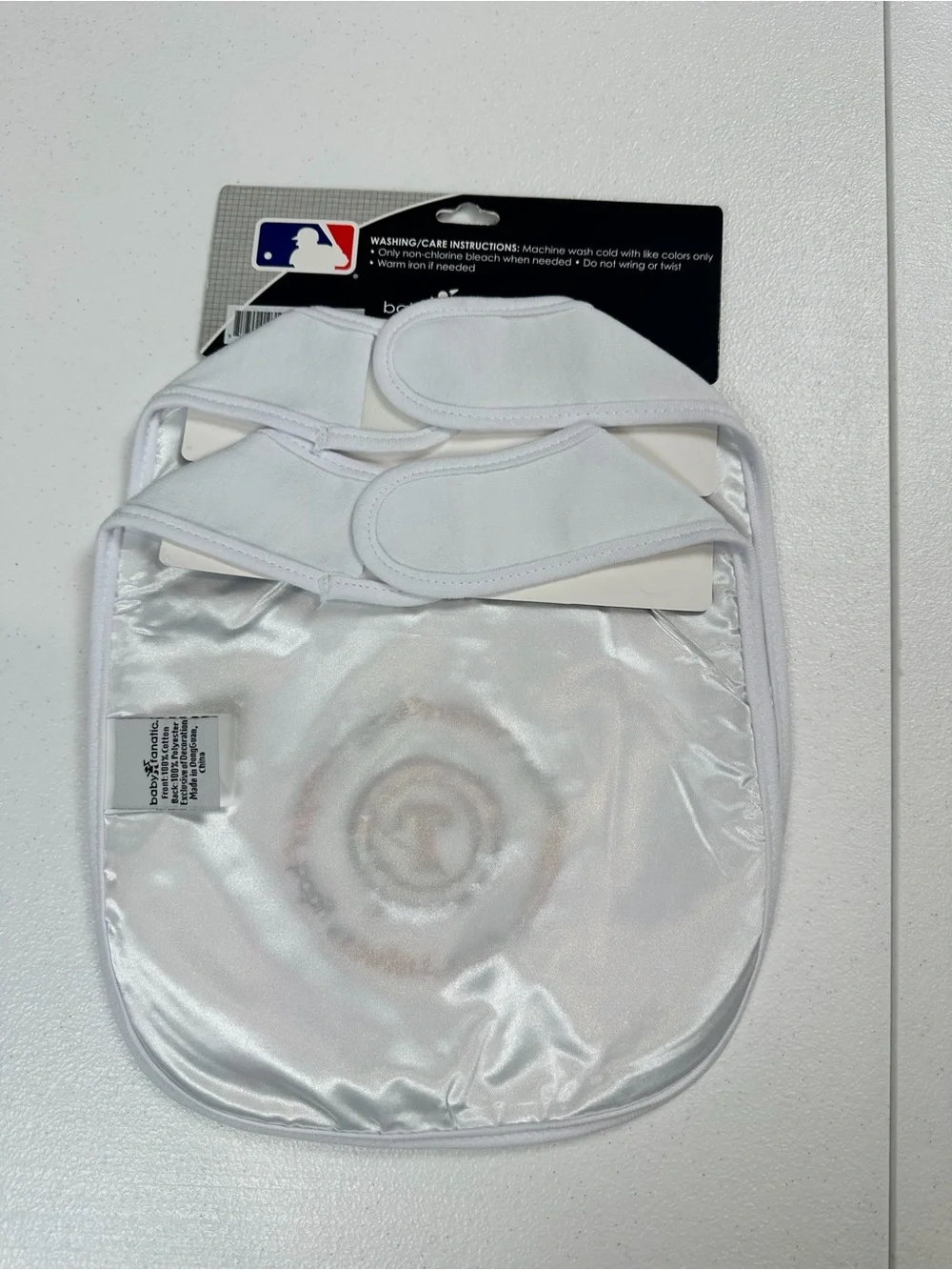 MLB Texas Rangers White Baby Bibs with Red & Blue Logo 2-Pack